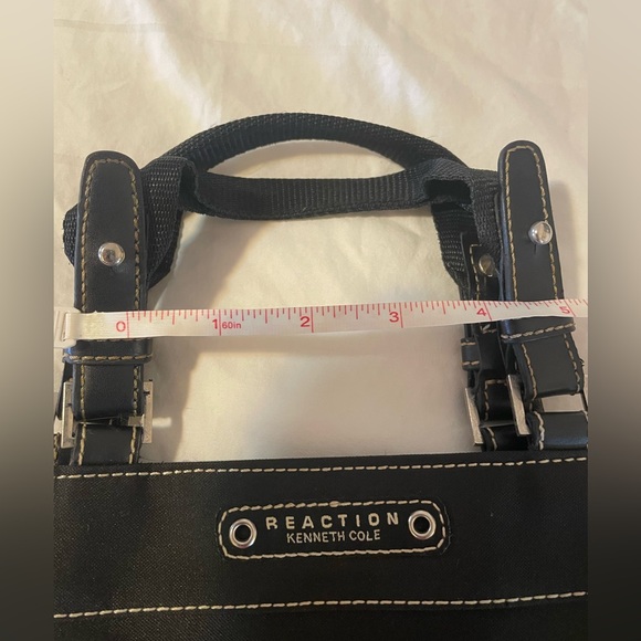 Small black Kenneth Cole bag - Picture 10 of 11